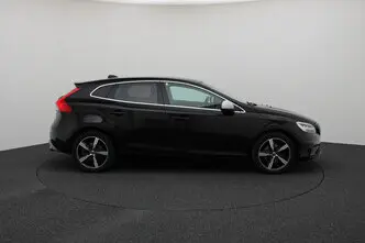 Volvo V40, 2.0, 140 kW, petrol, manual, front-wheel drive