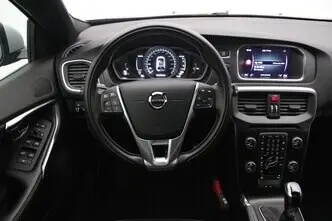 Volvo V40, 2.0, 140 kW, petrol, manual, front-wheel drive