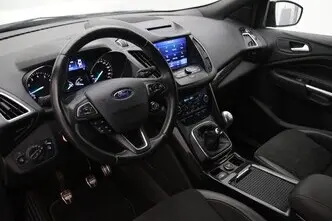 Ford Kuga, 1.5, 88 kW, petrol, manual, front-wheel drive