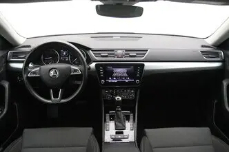 Škoda Superb, 2.0, 110 kW, diesel, automatic, front-wheel drive