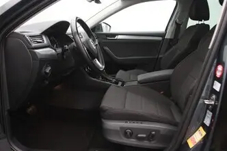 Škoda Superb, 2.0, 110 kW, diesel, automatic, front-wheel drive