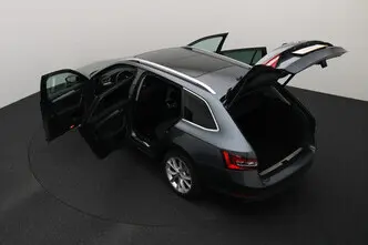 Škoda Superb, 2.0, 110 kW, diesel, automatic, front-wheel drive