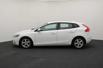 Volvo V40, 1.6, 84 kW, diesel, manual, front-wheel drive