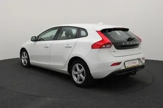 Volvo V40, 1.6, 84 kW, diesel, manual, front-wheel drive