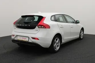 Volvo V40, 1.6, 84 kW, diesel, manual, front-wheel drive