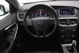 Volvo V40, 1.6, 84 kW, diesel, manual, front-wheel drive