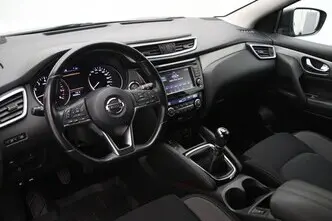 Nissan Qashqai, 1.3, 103 kW, petrol, manual, front-wheel drive
