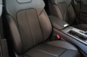 Audi A6, 2.0, 195 kW, plug-in hybrid, automatic, four-wheel drive