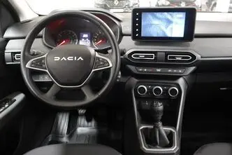 Dacia Sandero, 1.0, 67 kW, benzīns, manuālā, priekšējā piedziņa