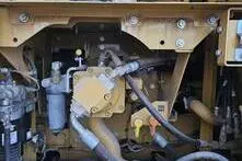 Caterpillar 320, 122 kW