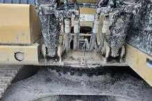 Caterpillar 320, 122 kW