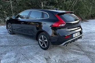 Volvo V40, 2.0, 88 kW, diesel, manual, front-wheel drive