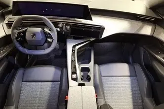 Peugeot 5008, 157 kW, elekter, automaat, esivedu