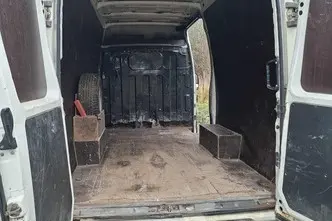 Iveco Daily, 2.3, 85 kW, diesel, manual, rear-wheel drive