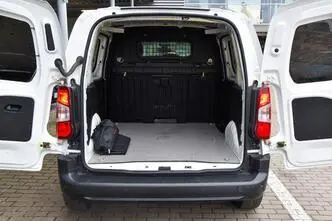 Opel Combo, 1.5, 75 kW, diesel, manual