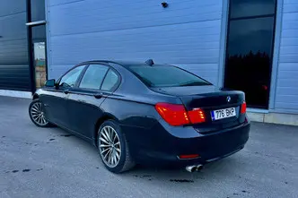 BMW 730, 3.0, 180 kW, diesel, automatic, rear-wheel drive