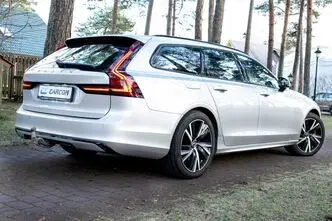 Volvo V90, 2.0, 335 kW, plug-in hybrid, automatic, four-wheel drive