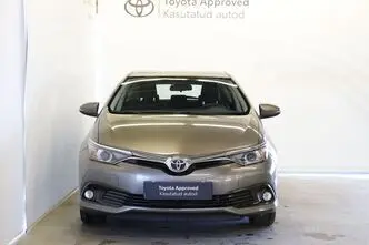 Toyota Auris, 1.6, 97 kW, bensiin, manuaal, esivedu
