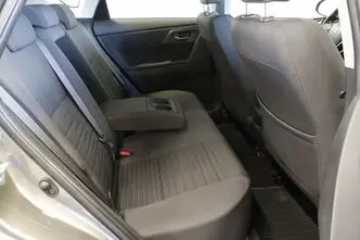 Toyota Auris, 1.6, 97 kW, bensiin, manuaal, esivedu