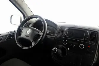 Volkswagen Multivan, 2.5, 96 kW, diesel, manual, front-wheel drive