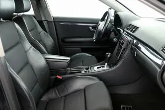 Audi A4, 3.0, 162 kW, petrol, automatic, front-wheel drive