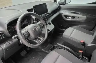 Toyota Proace City, 1.5, 96 kW, diesel, automatic, front-wheel drive