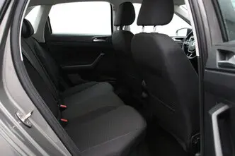 Volkswagen Polo, 1.0, 70 kW, бензин, механическая, передний привод