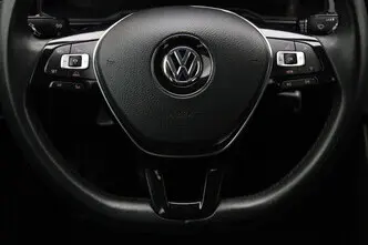 Volkswagen Polo, 1.0, 70 kW, бензин, механическая, передний привод