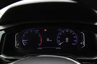 Volkswagen Polo, 1.0, 70 kW, бензин, механическая, передний привод