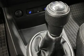 Hyundai i20, 1.2, 63 kW, petrol, manual, front-wheel drive