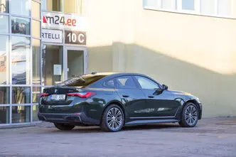 BMW i4, 105 kW, electric, automatic, rear-wheel drive