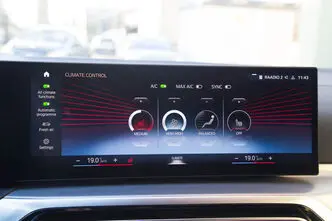 BMW i4, 105 kW, electric, automatic, rear-wheel drive