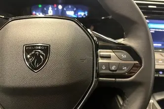 Peugeot 308, 1.2, 96 kW, бензин, автомат, передний привод