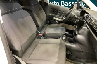 Citroën C3, 1.2, 61 kW, petrol, manual, front-wheel drive