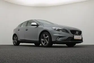 Volvo V40, 2.0, 88 kW, diesel, manual, front-wheel drive