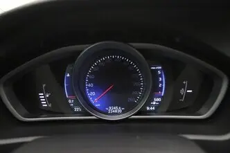 Volvo V40, 2.0, 88 kW, diesel, manual, front-wheel drive