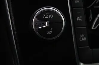 Volvo V40, 2.0, 88 kW, diesel, manual, front-wheel drive