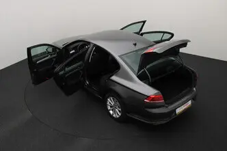 Volkswagen Passat, 1.4, 115 kW, plug-in hybrid, automatic, front-wheel drive