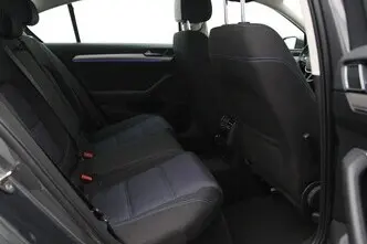 Volkswagen Passat, 1.4, 115 kW, plug-in hybrid, automatic, front-wheel drive