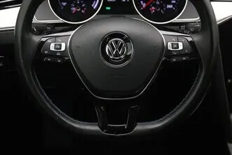 Volkswagen Passat, 1.4, 115 kW, plug-in hybrid, automatic, front-wheel drive