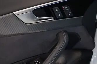 Audi RS 4 TFSI quattro, 2.9, 331 kW, petrol, automatic, four-wheel drive