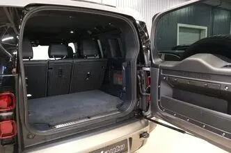 Land Rover Defender, 3.0, 147 kW, hybrid, automatic, four-wheel drive