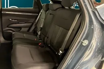 Hyundai Tucson, 1.6, 111 kW, hybrid, automatic, front-wheel drive