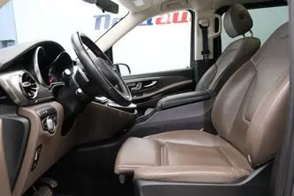 Mercedes-Benz V 300, 2.0, 174 kW, diesel, automatic, four-wheel drive