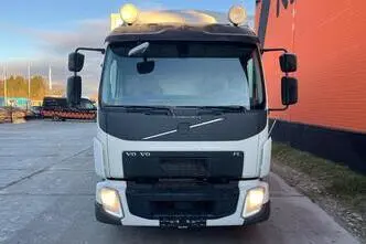 Volvo FL 250 4x2, 184 kW, diesel, automatic