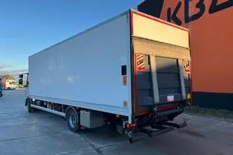 Volvo FL 250 4x2, 184 kW, diesel, automatic