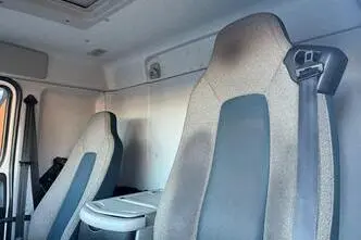 Volvo FL 250 4x2, 184 kW, diesel, automatic