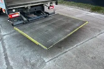 Volvo FL 210 4x2, 154 kW, diesel, automatic