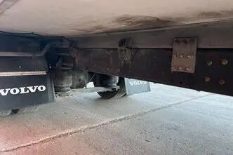 Volvo FL 210 4x2, 154 kW, diesel, automatic