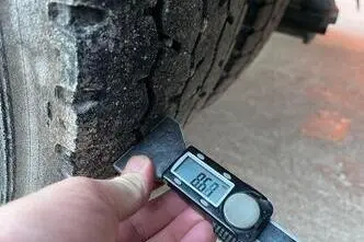 Volvo FL 210 4x2, 154 kW, diesel, automatic